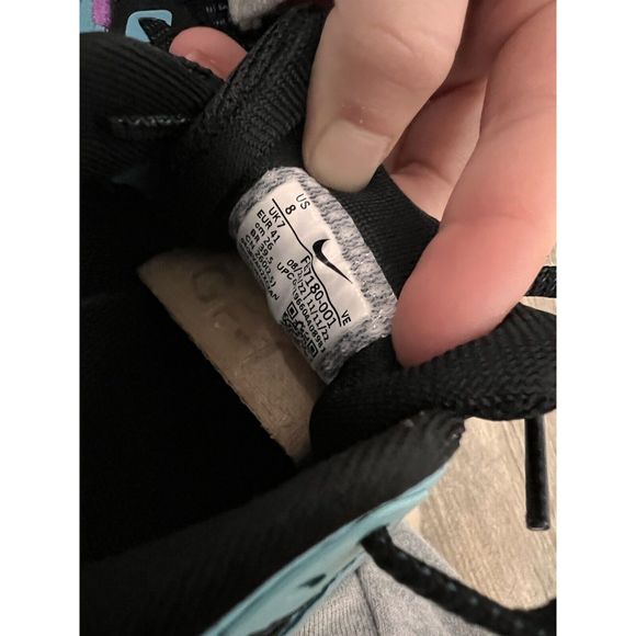 Nike Pegasus Running Shoes - Picture 8 of 9